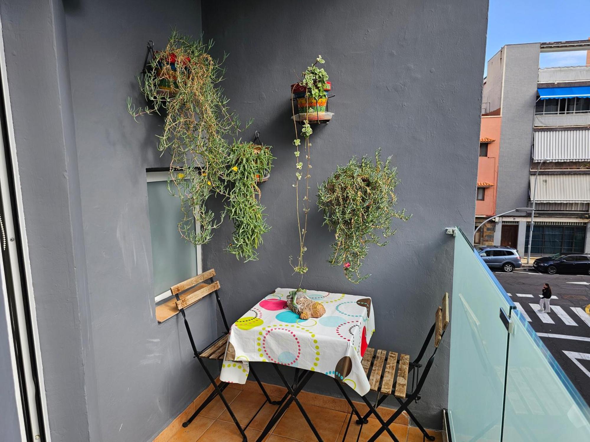Keka'S Guesthouse - City Centre Santa Cruz de Tenerife Exterior foto